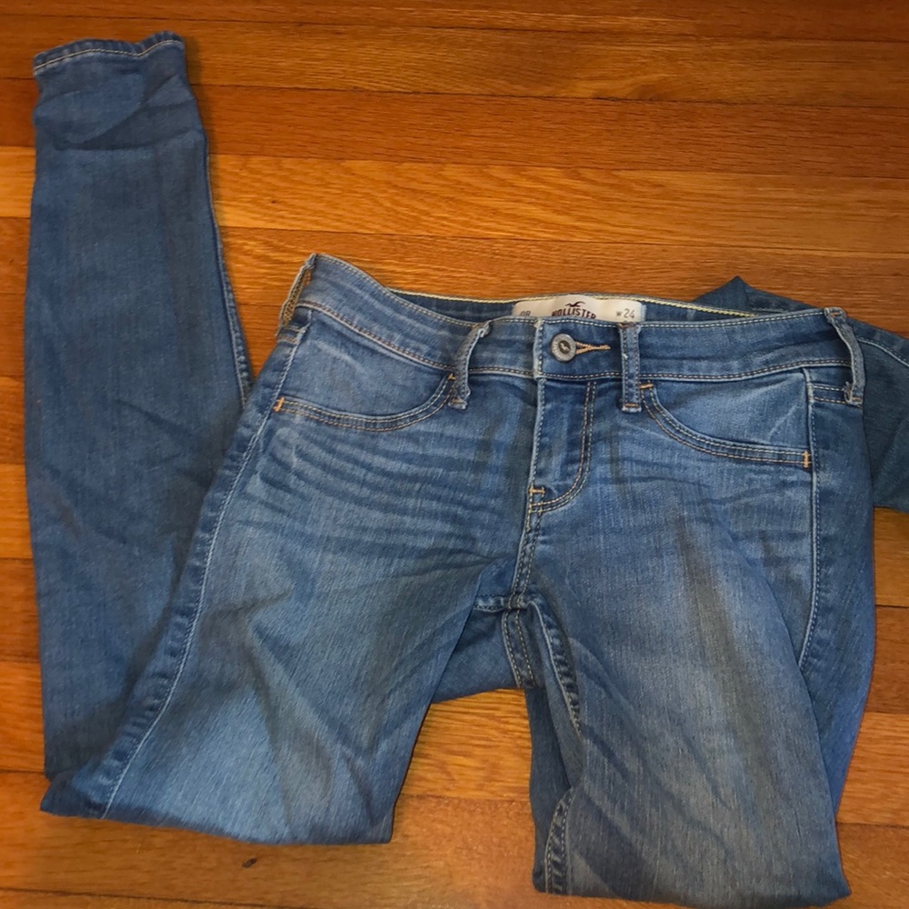 Medium Wash Skinny Jean